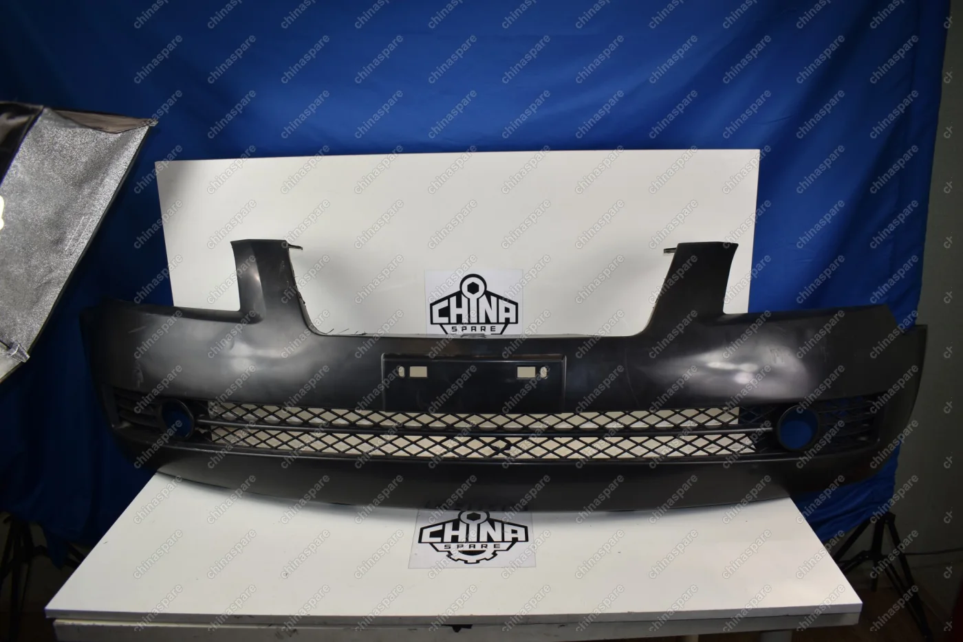 Бампер передний Chery Fora (Уценка)