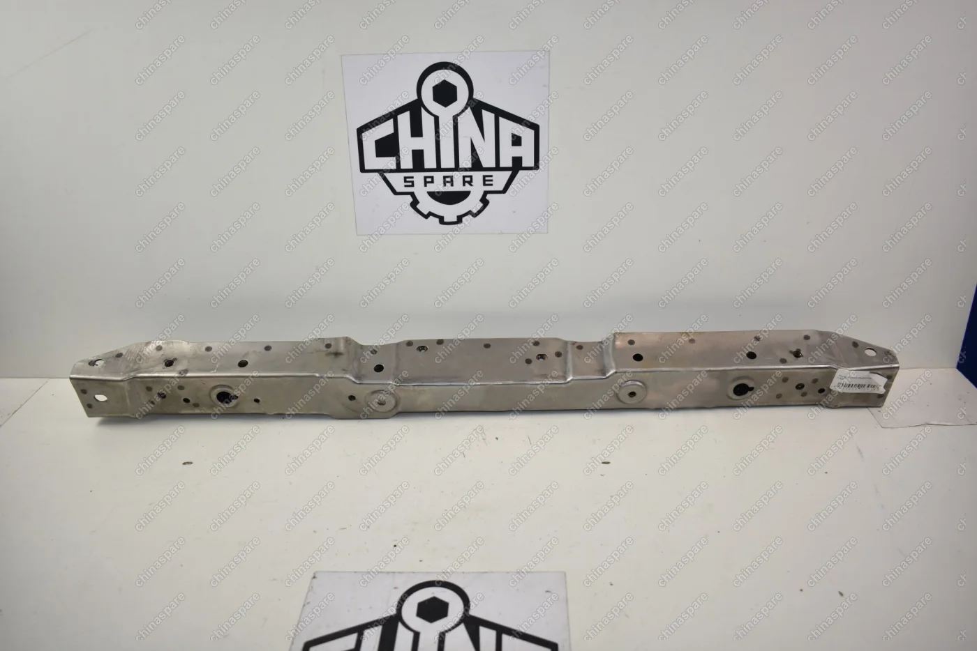 Поперечина радиатора верхняя Changan CS35