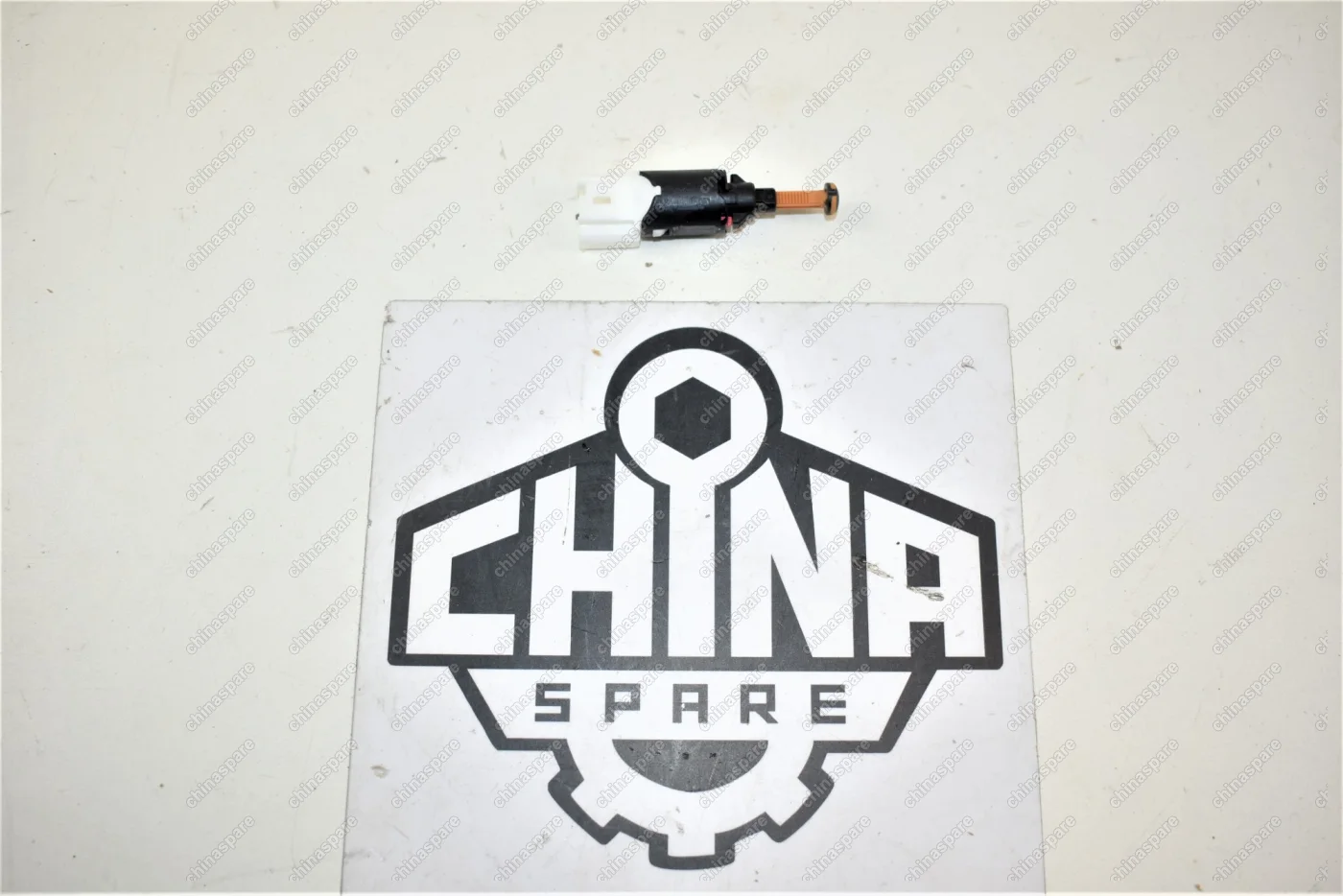 Датчик стоп-сигнала DongFeng H30 Cross