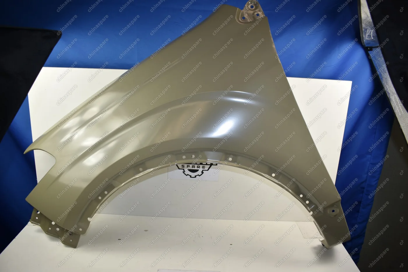 Крыло переднее левое Chery Tiggo 5 (Уценка)