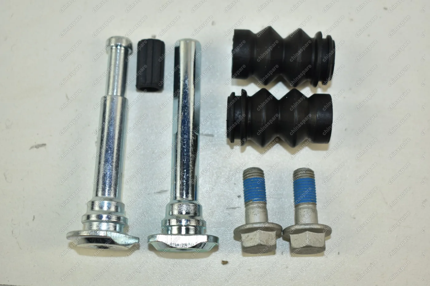 Направляющие переднего суппорта и пыльник (Ремкомплект тормозного суппорта) Dong Feng H30 Cross