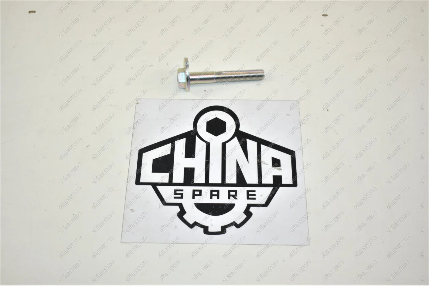 Болт рычага заднего продольного Nissan Qashqai 2010- / X-Trail 2010-