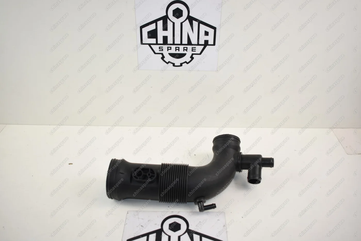 Патрубок воздушного фильтра Great Wall Hover H3 New Turbo