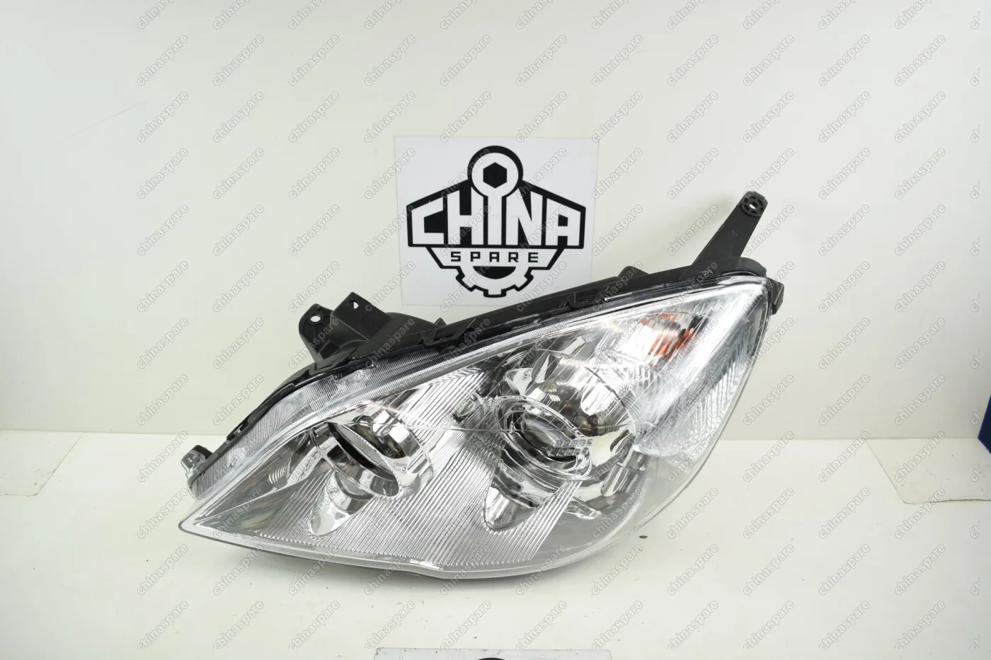 Фара передняя левая Great Wall Hover H6